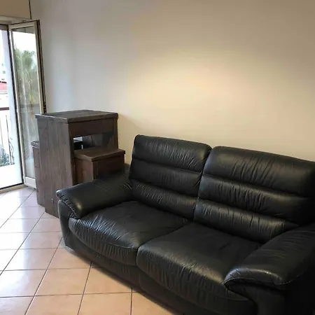 Apartmán House Serapide Airport *