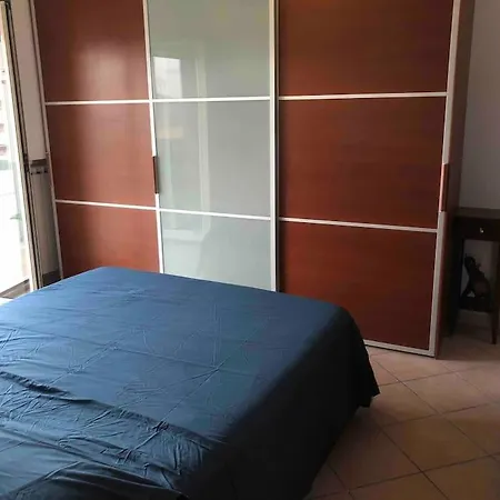 House Serapide Airport Apartmán